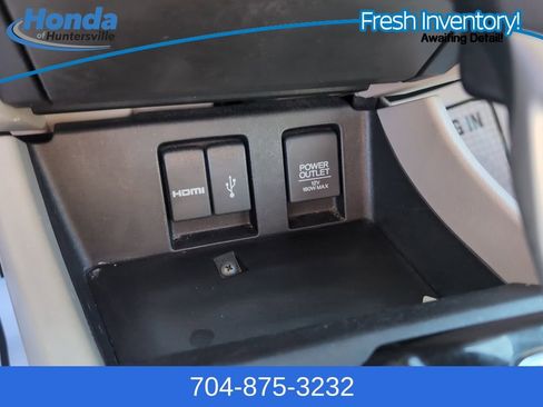 Used 2014 Honda Civic EX-L image 25