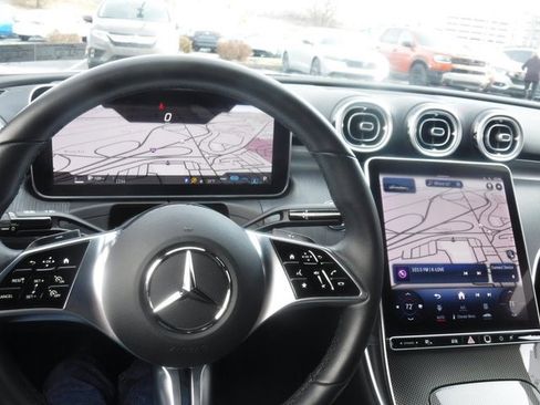 Used 2022 Mercedes-Benz C 300 4MATIC Sedan image 37