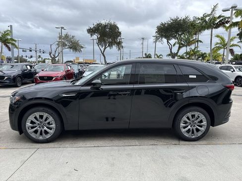 New 2026 MAZDA CX-90 Plug-In Hybrid w/ Preferred AWD/4WD image 11