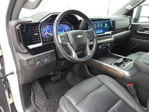 Used 2024 Chevrolet Silverado 2500 LT w/ All Star Edition AWD/4WD image 32