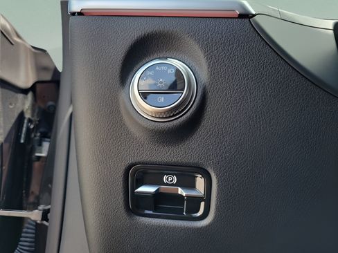 Used 2026 Mercedes-Benz CLE 300 4MATIC Coupe image 19