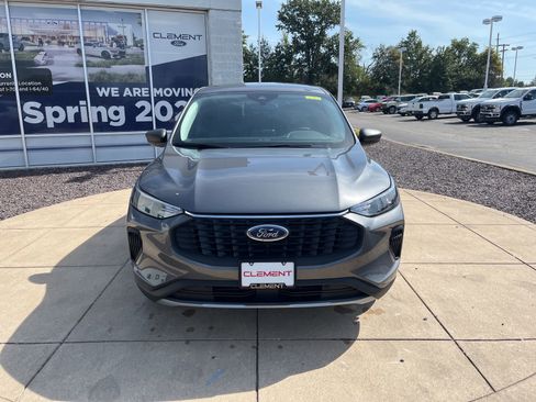 New 2025 Ford Escape Active w/ Cold Weather Package image 2