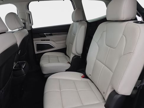 Used 2022 Kia Telluride EX w/ EX Premium Package AWD/4WD image 15