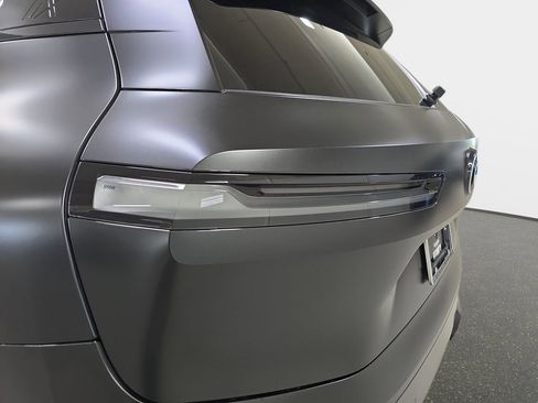 Used 2023 BMW iX xDrive50 w/ Sport Package image 33