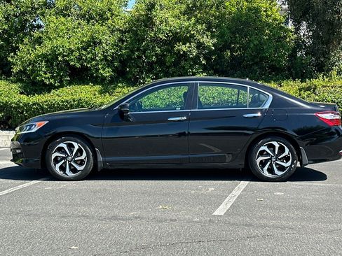 Used 2016 Honda Accord EX-L image 2