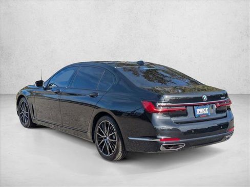 Used 2022 BMW 740i 740i image 8