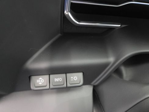 Used 2025 GMC Sierra 1500 AT4 w/ AT4 Premium Package AWD/4WD image 38