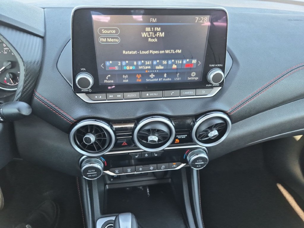 Used 2024 Nissan Sentra SR w/ SR Premium Package FWD image 18
