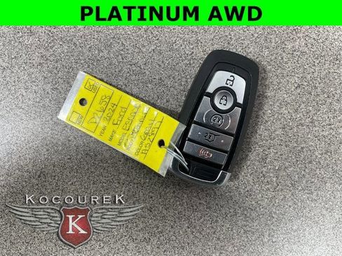 Used 2024 Ford Escape Platinum image 25