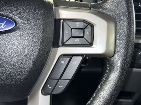 Used 2016 Ford F150 Lariat AWD/4WD image 33