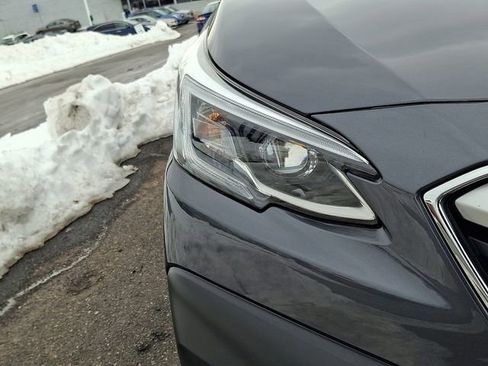 Used 2021 Subaru Outback Limited XT image 8