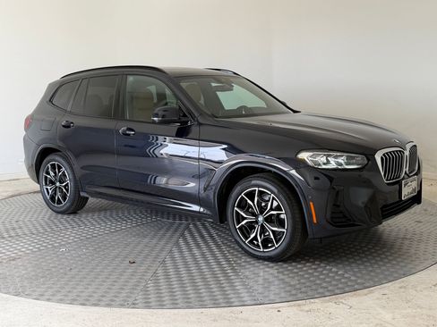 Certified 2024 BMW X3 xDrive30i w/ Premium Package image 7