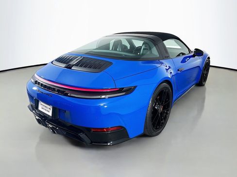Used 2025 Porsche 911 Targa 4 GTS image 9