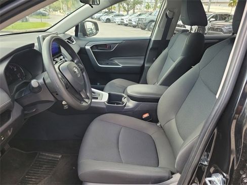 Used 2025 Toyota RAV4 LE image 12