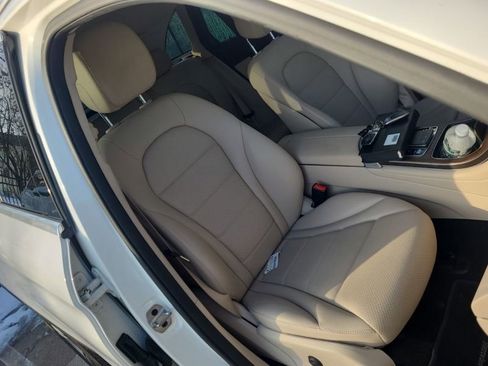 Used 2022 Mercedes-Benz GLC 300 GLC 300 image 13