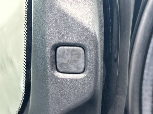 Used 2025 Honda Odyssey EX-L image 30