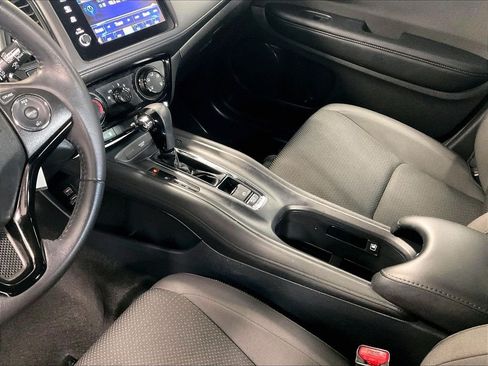 Used 2019 Honda HR-V Sport image 20