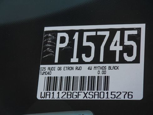 Certified 2025 Audi Q6 e-tron Premium w/ Convenience Package image 30