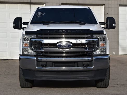Used 2022 Ford F250 XLT w/ FX4 Off-Road Package image 2