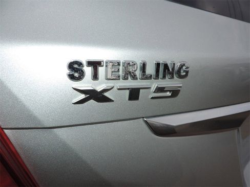 Used 2019 Cadillac XT5 Luxury image 18