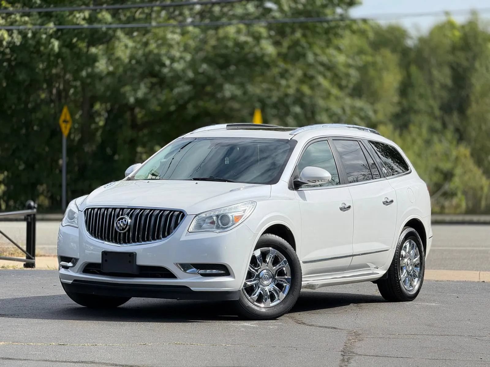 Used 2017 Buick Enclave Premium w/ Trailering Package AWD/4WD image 34