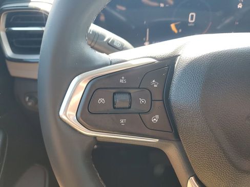 Used 2024 Chevrolet TrailBlazer LT w/ LT Cold Weather Package FWD image 19