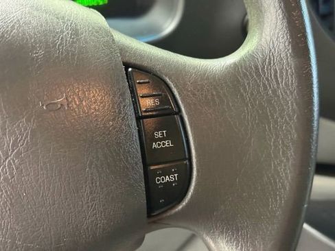 Used 2008 Ford E-350 and Econoline 350 Extended Super Duty image 16