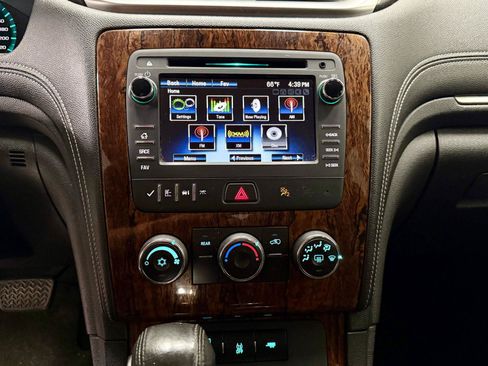 Used 2014 Chevrolet Traverse LT AWD/4WD image 32