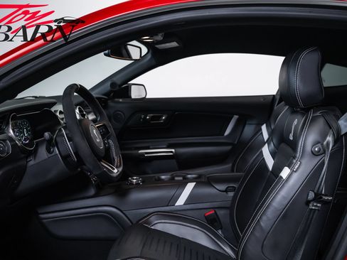 Used 2021 Ford Mustang Shelby GT500 w/ Technology Package RWD image 25