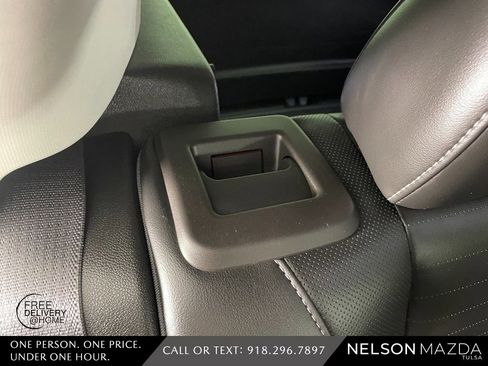 Used 2024 Buick Envision Preferred image 41