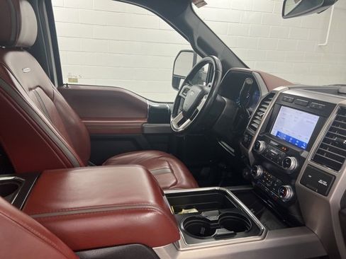 Used 2020 Ford F250 Platinum w/ Snow Plow Prep Package image 25