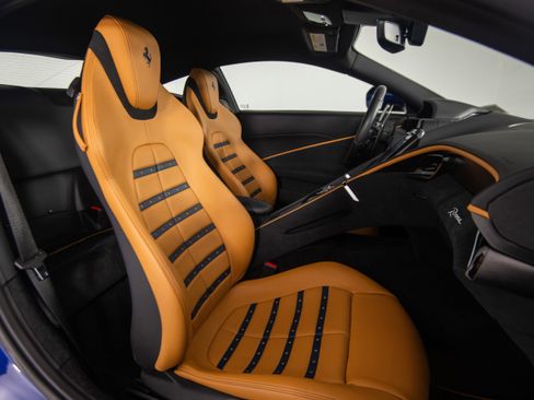 Certified 2021 Ferrari Roma RWD image 17