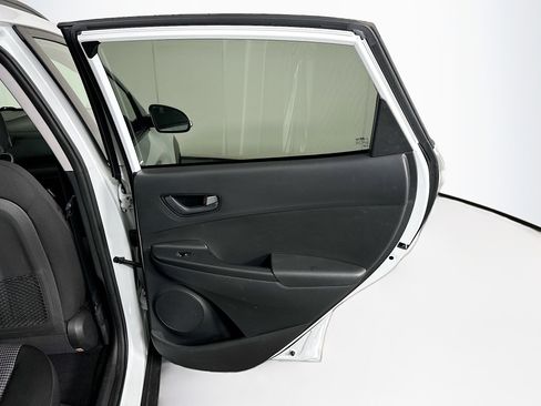 Used 2020 Hyundai Kona SEL image 27