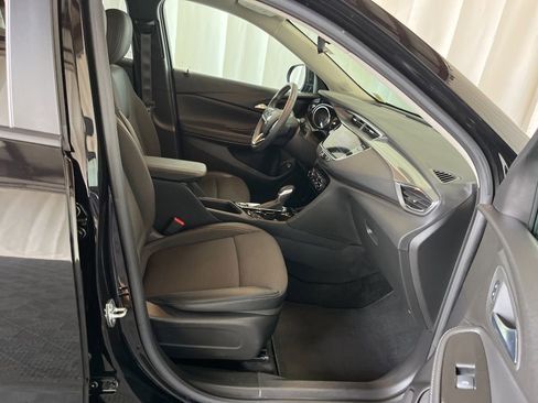 Used 2023 Buick Encore GX Select w/ Sport Touring Package FWD image 19