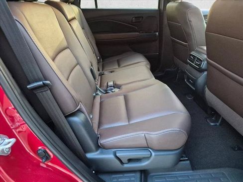 Used 2024 Honda Passport EX-L image 19