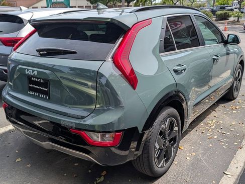 Used 2023 Kia Niro Wind image 2