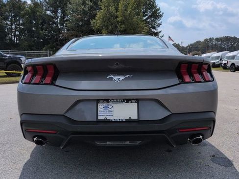 New 2025 Ford Mustang Coupe image 5