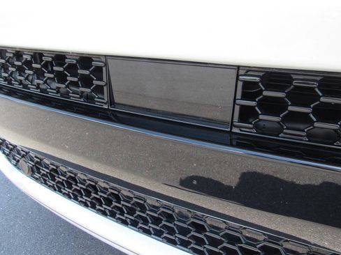 Used 2025 Jeep Grand Cherokee L Summit AWD/4WD image 19