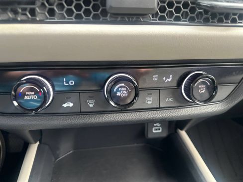 Used 2024 Honda HR-V LX image 20