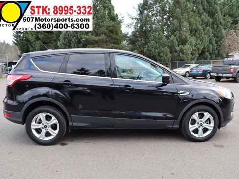 Used 2016 Ford Escape SE AWD/4WD image 9
