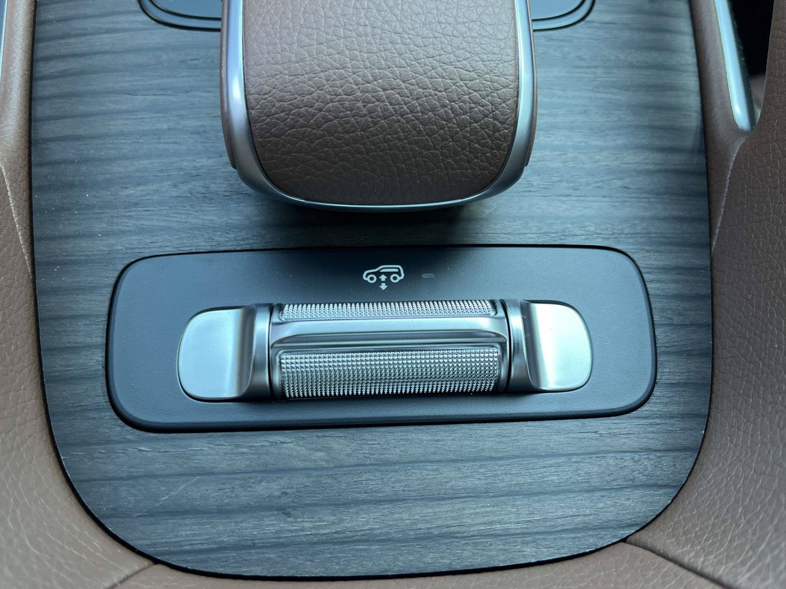 New 2027 Mercedes-Benz GLS 450 4MATIC image 31