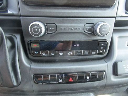 Used 2024 RAM ProMaster 2500 w/ Power Group FWD image 28