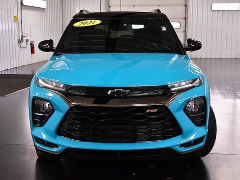 Used 2021 Chevrolet TrailBlazer RS w/ Convenience Package image 2