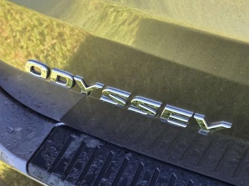 Used 2024 Honda Odyssey EX-L image 11