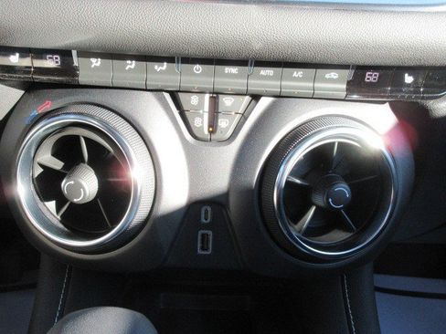 New 2026 Chevrolet Blazer LT image 19