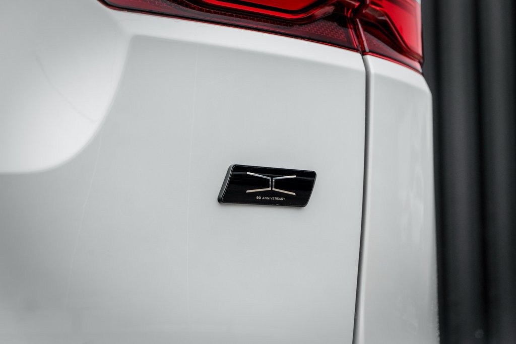 New 2026 Jaguar F-PACE R-Dynamic S AWD/4WD image 7
