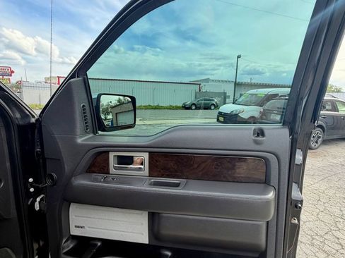Used 2014 Ford F150 Platinum AWD/4WD image 16