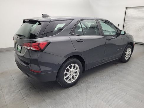 Used 2022 Chevrolet Equinox LS AWD/4WD image 10