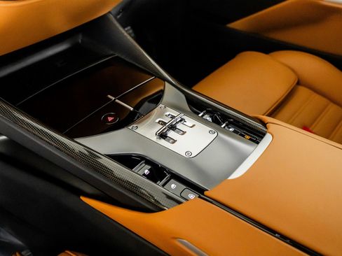 Used 2026 Ferrari Purosangue image 44