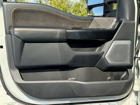 Used 2022 Ford F150 Platinum w/ Equipment Group 701A High AWD/4WD image 43